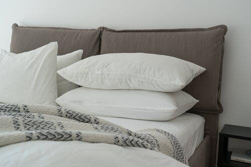 contour pillow